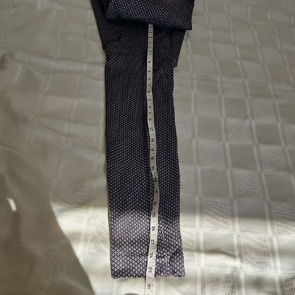 Black and Gray Patterned Pants - Picture 12 of 16